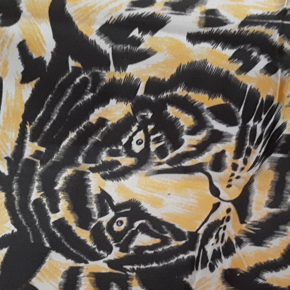 Leopard Print Scarf - Picture 3 of 5